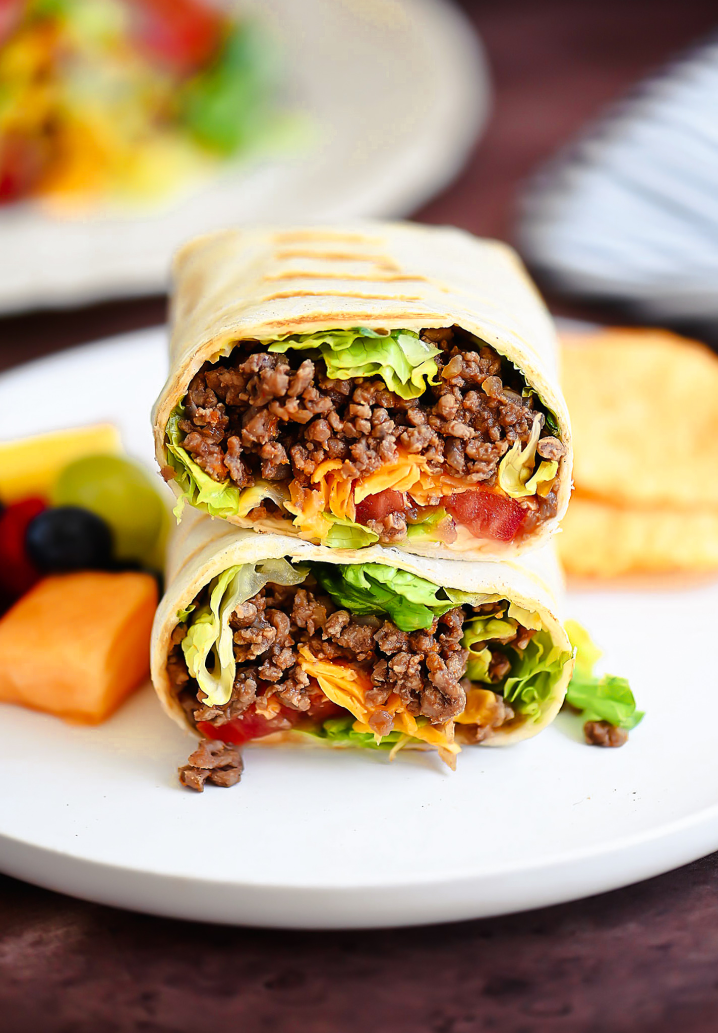 Grilled Cheeseburger Wraps282