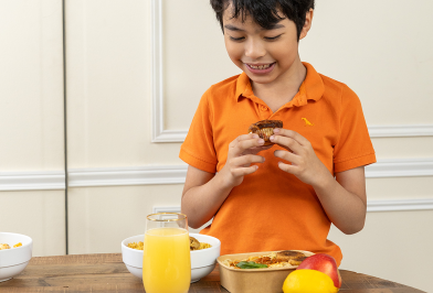 sprouted carrot health smoothies and meal plan for dubai kids